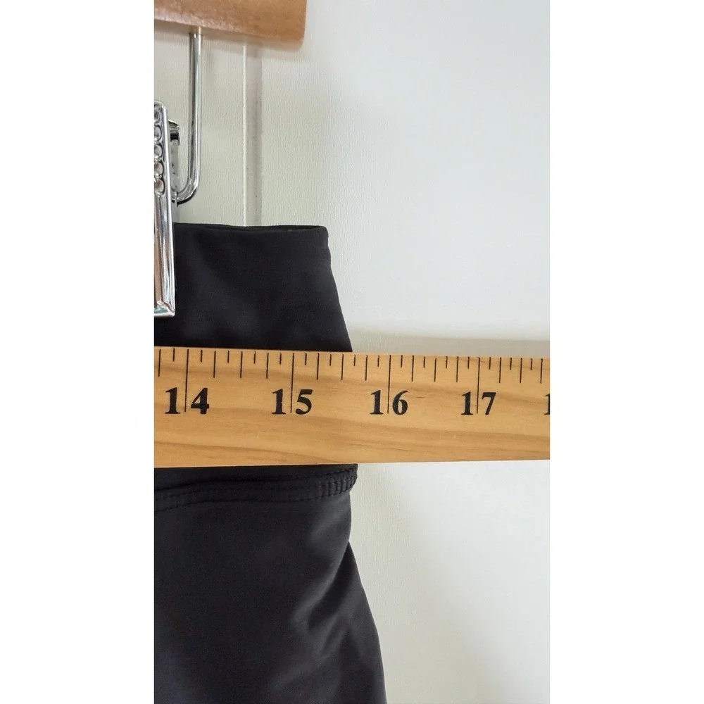 Lululemon Throwback Pace-Setter Mid-Rise Skirt In Black Size 6 Skort Tennis
